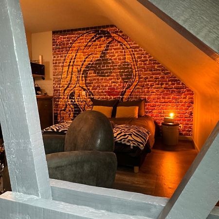 Le Studio D'Angele : Blondie Bruz Exteriör bild