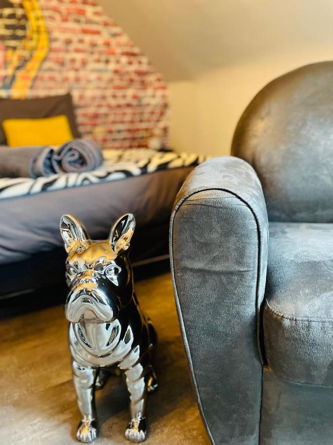 Le Studio D'Angele : Blondie Bruz Exteriör bild